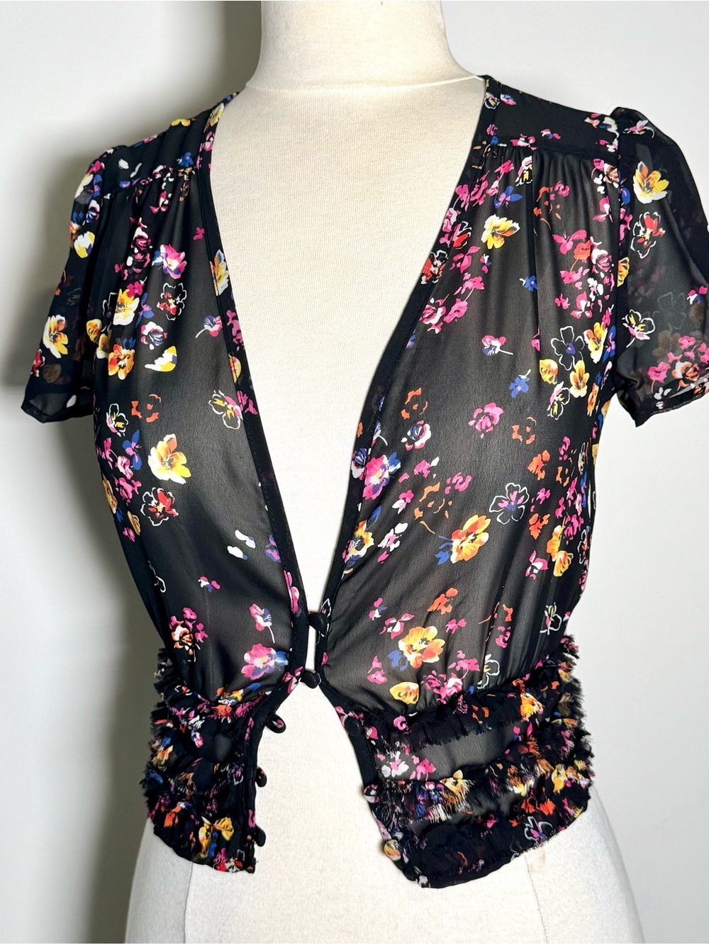 Forever 21 S/P Black Floral Chiffon Crop Top Ruffle Sheer Cute Small Petite